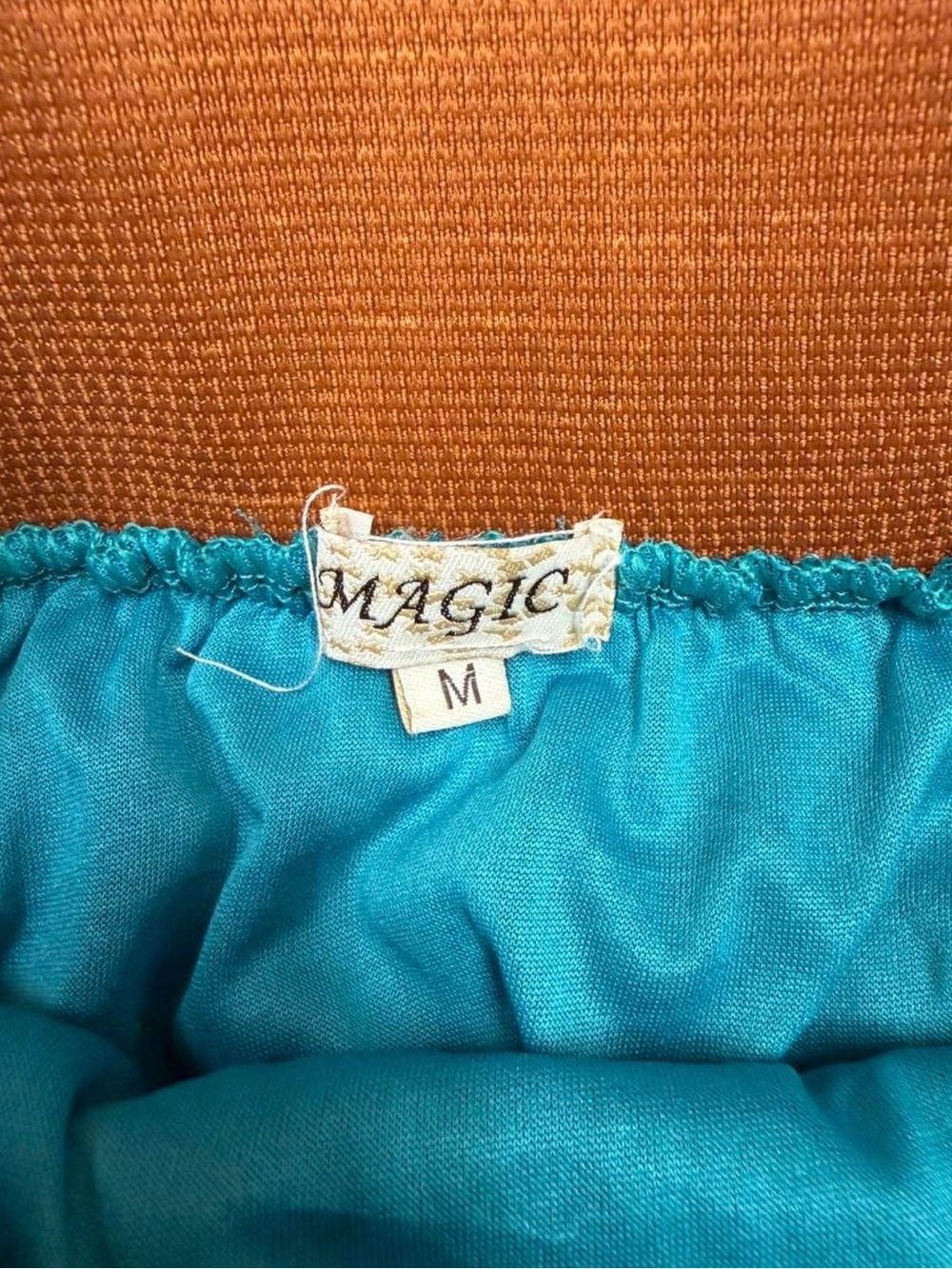 Vintage Y2K Magic Pleated High-Low Skirt - Picture 5 of 5